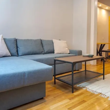 Modern Design 1 Bdrm, 4 Guests, Cente, Near Parliament, Self Check-in Sofia